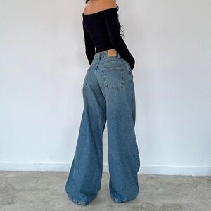 Oversized roomy low rise jeans from motel rocks